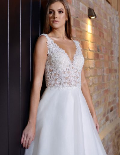 Gatehouse Brides Wedding Dresses Worcester Catherine Parry Cassandra_F